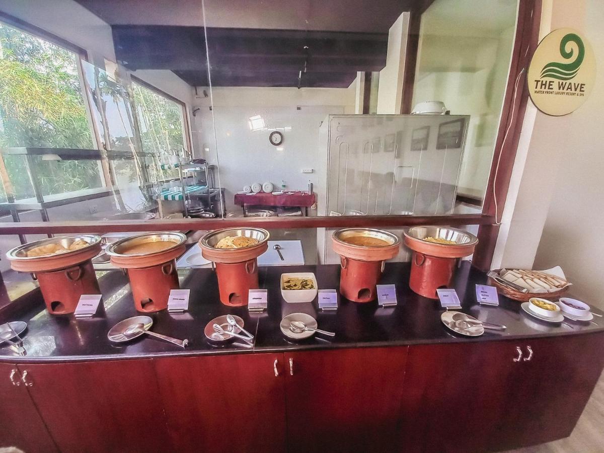 The Wave Lakeview Resort & Spa Wayanad Bagian luar foto