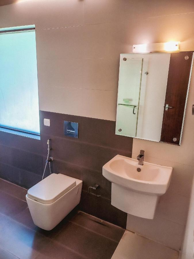 The Wave Lakeview Resort & Spa Wayanad Bagian luar foto